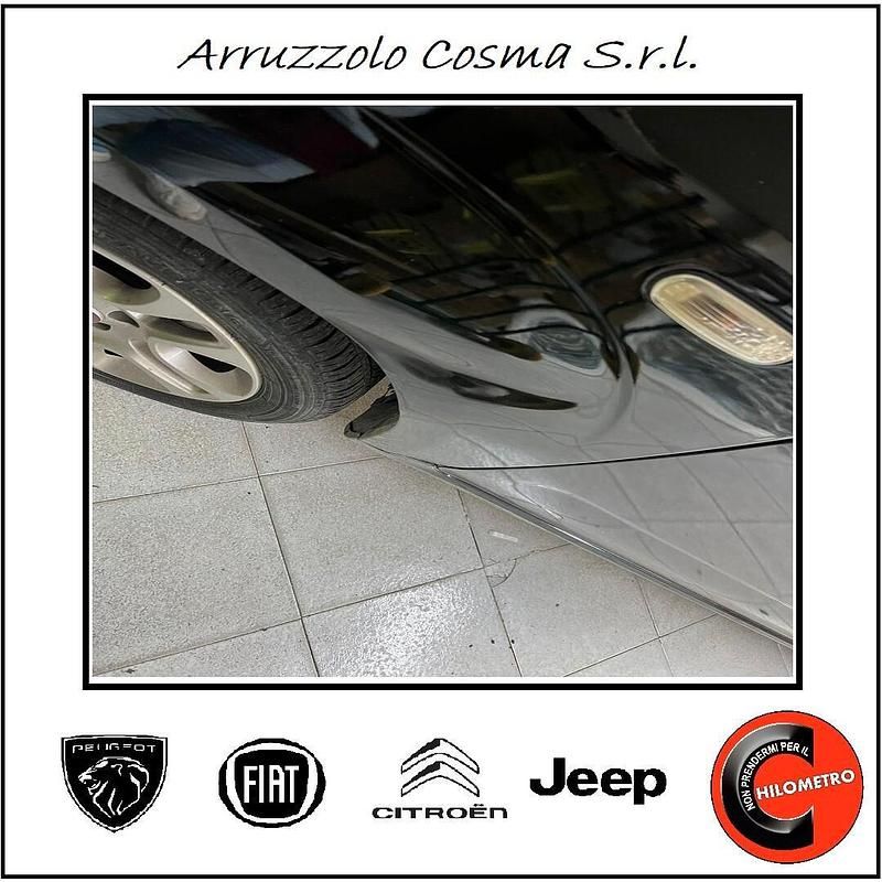 Usata Fiat Panda Lounge 74 CV (54 kW) 2012 Nero Utilitaria