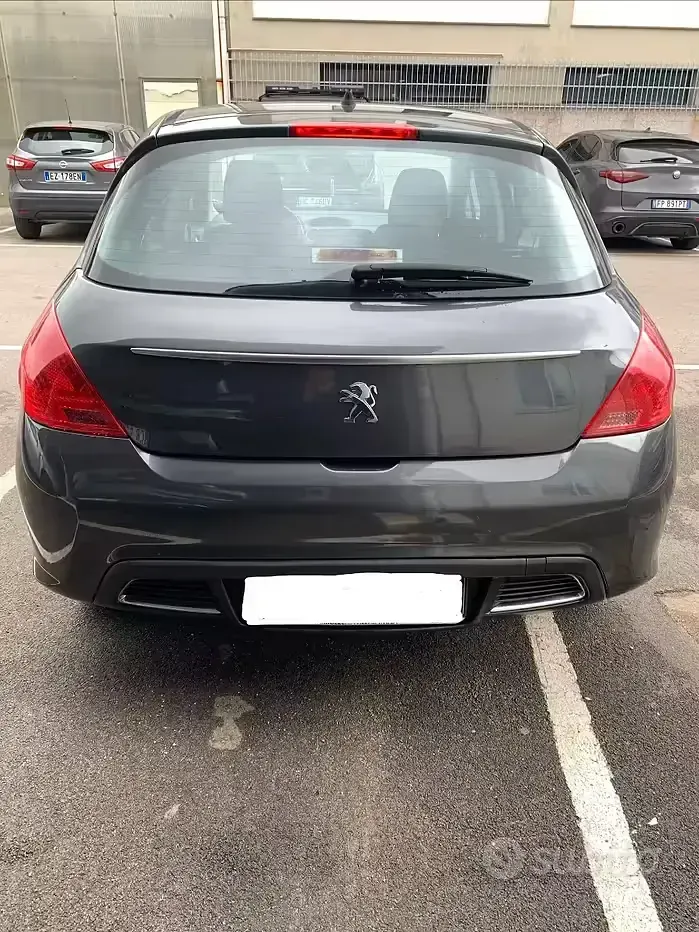 Usata Peugeot 308 2012 Berlina