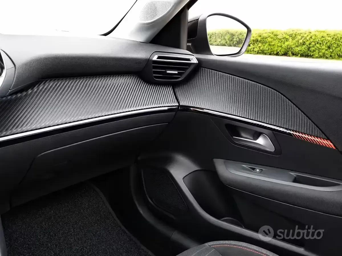 Occasion Peugeot 208 Allure 101 PK (74 kW) 2022 Wit Hatchback
