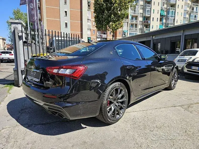 Usata Maserati Ghibli 430 CV (316 kW) 2019 Nero Berlina