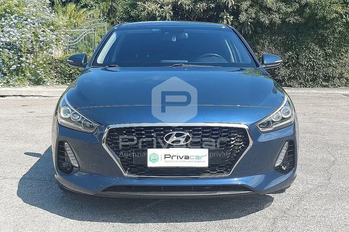 Usata Hyundai i30 136 CV (100 kW) 2018 Bluazzurro Utilitaria