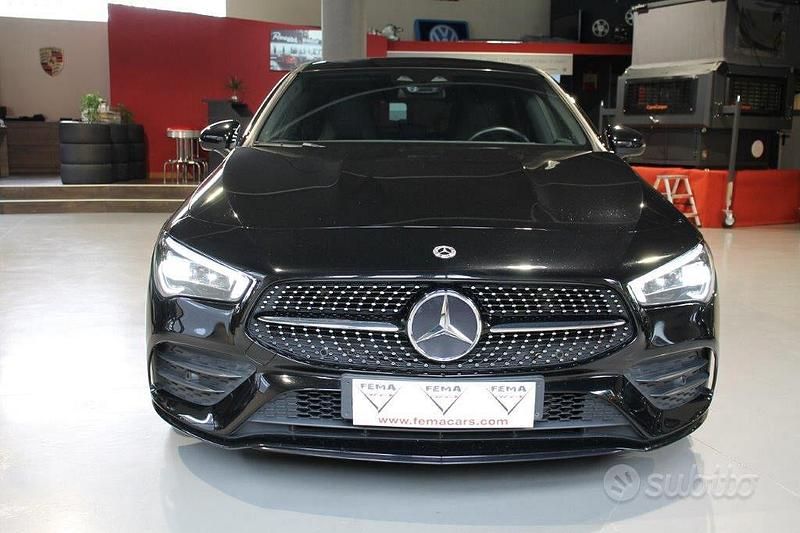 Usata Mercedes CLA220 Shooting Brake Premium 190 CV (139 kW) 2022 Nero Station wagon