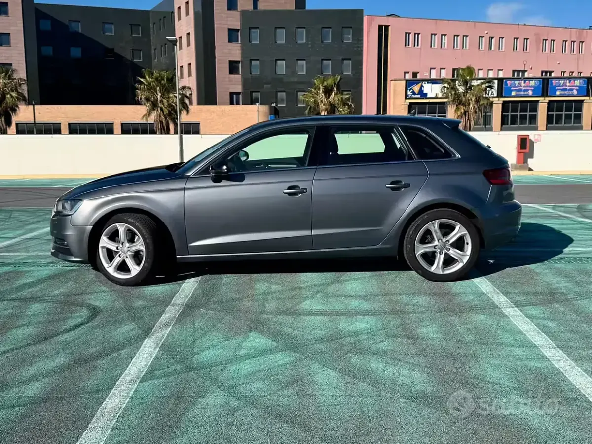Occasion Audi A3 Ambition 105 PK (77 kW) 2015 Grijs Sedan