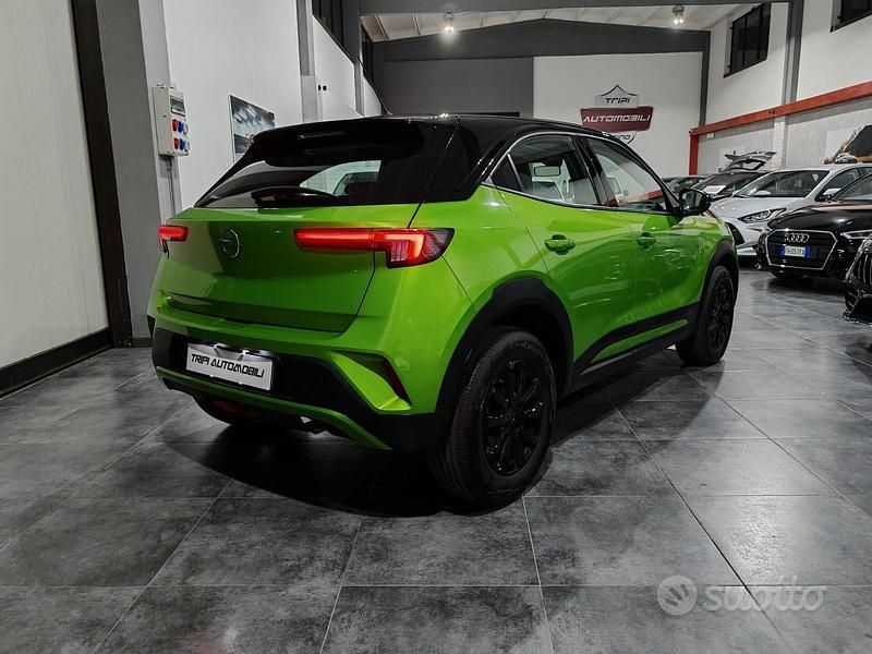 Usata Opel Mokka Elegance 100 CV (73 kW) 2022 Verde SUV