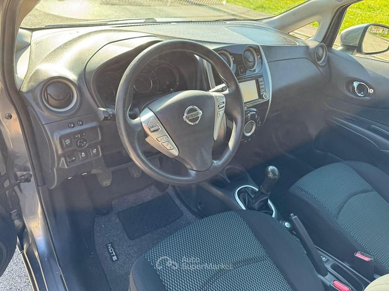 Usata Nissan Note Tekna 80 CV (58 kW) 2013 Gray Utilitaria