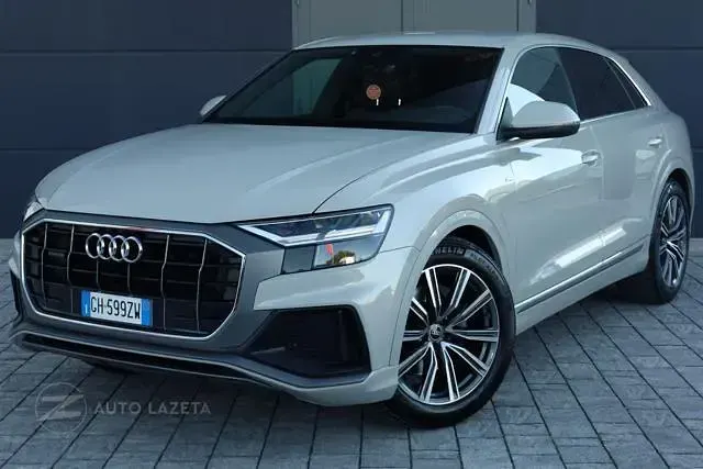 Usata Audi Q8 S-Line 231 CV (169 kW) 2022 Beige SUV