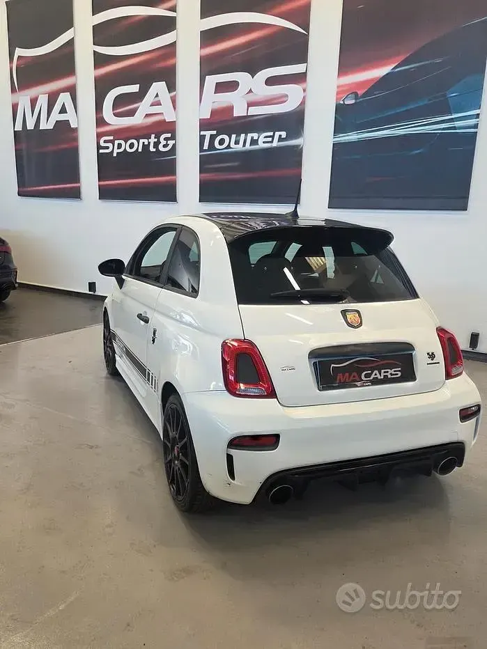 Usata Abarth 595 Esseesse 180 CV (132 kW) 2021 Bianco Berlina