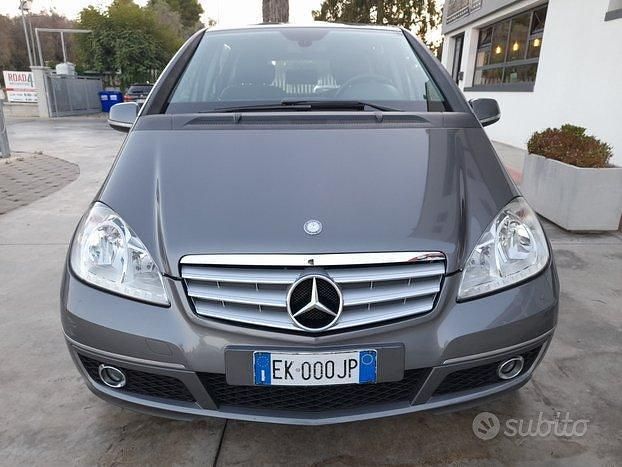Usata Mercedes A160 2011 Grigio Utilitaria