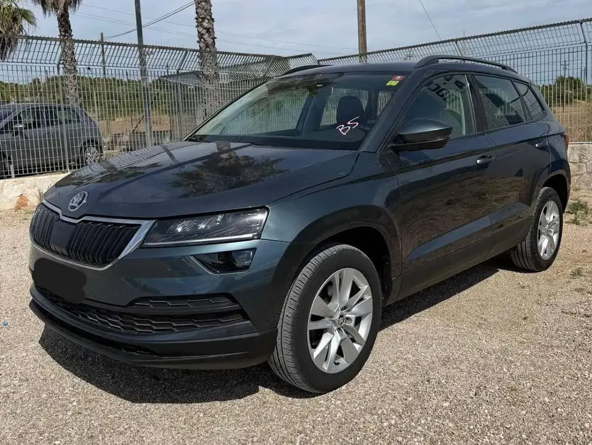 Usata Skoda Karoq SportLine 116 CV (85 kW) 2019 Grigio SUV