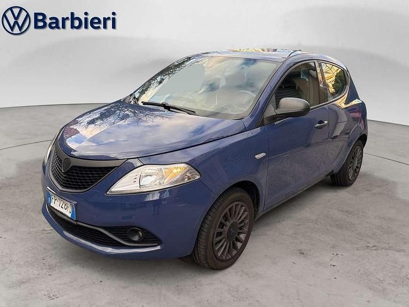 Usata Lancia Ypsilon 69 CV (50 kW) 2018 Other Utilitaria