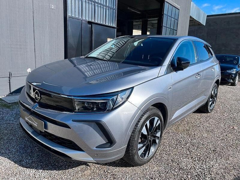 Usata Opel Grandland X Business Elegance 131 CV (96 kW) 2022 Other SUV