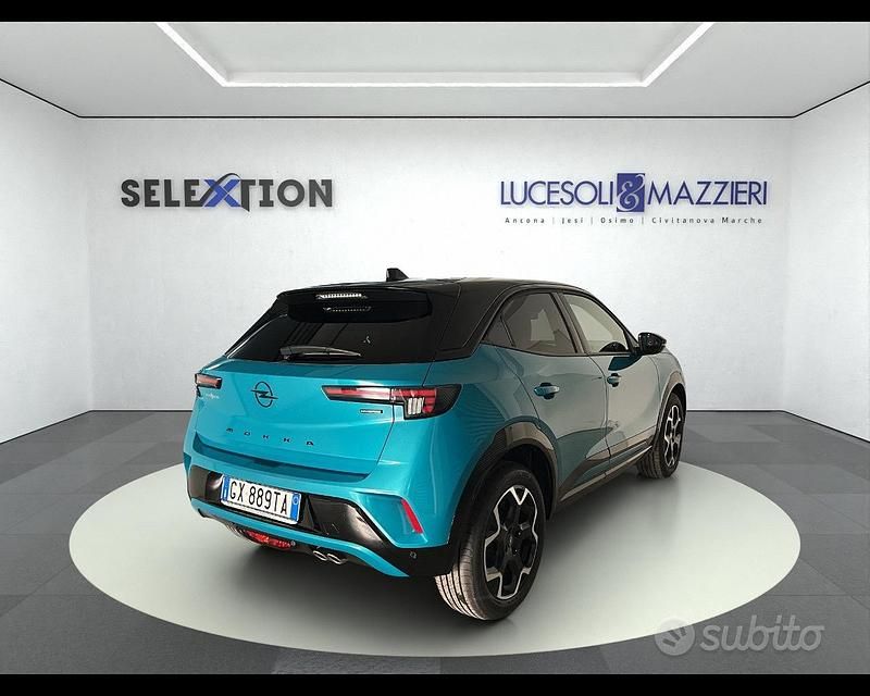 Nuova Opel Mokka 145 CV (106 kW) 2025 Verde SUV