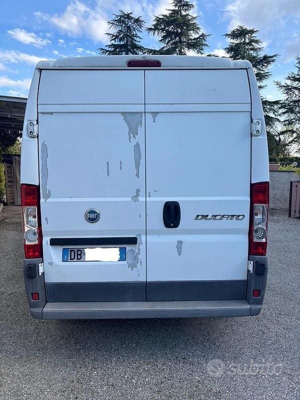 Usata Fiat Ducato 157 CV (115 kW) 2006 Bianco Furgone