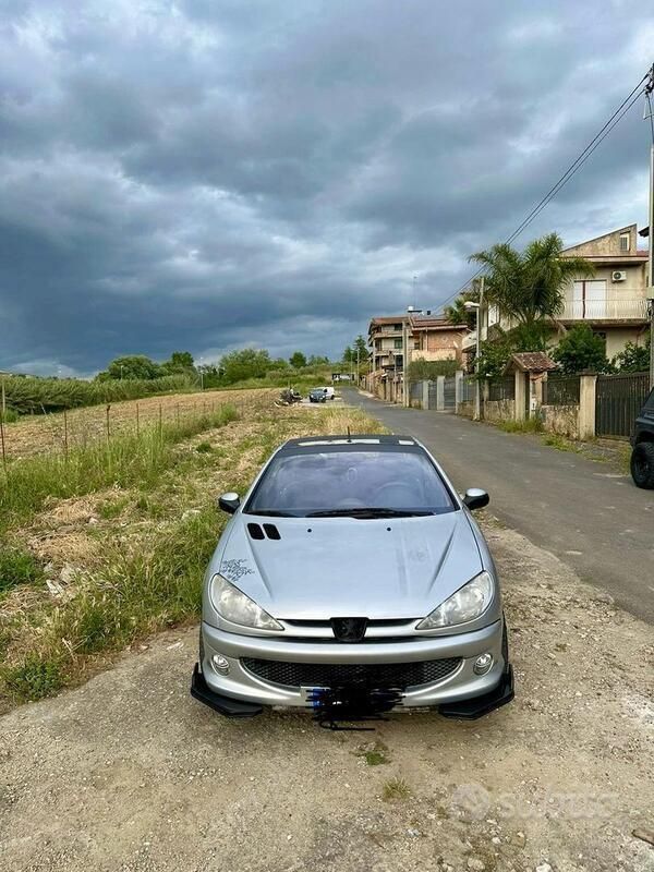 Grigio Usata 2006 Peugeot 206 CC Cabrio | 1800 € (Buon prezzo) - Immagine 1/4