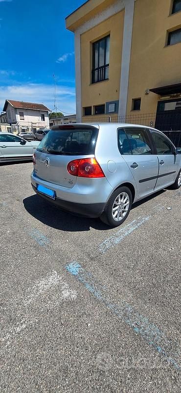 Usata VW Golf V 2006 Berlina