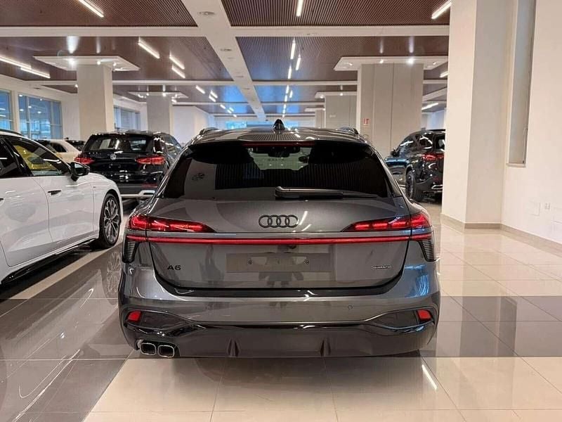 Nuova Audi A6 S-Line 204 CV (150 kW) 2025 Grigio Station wagon