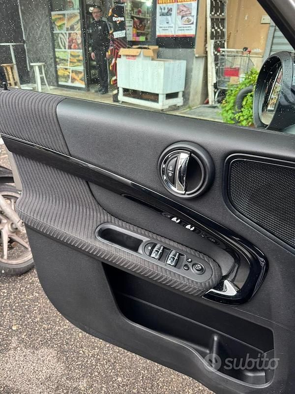 Usata Mini Countryman 2018 Grigio SUV