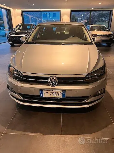 Usata VW Polo 2020 Grigio Utilitaria