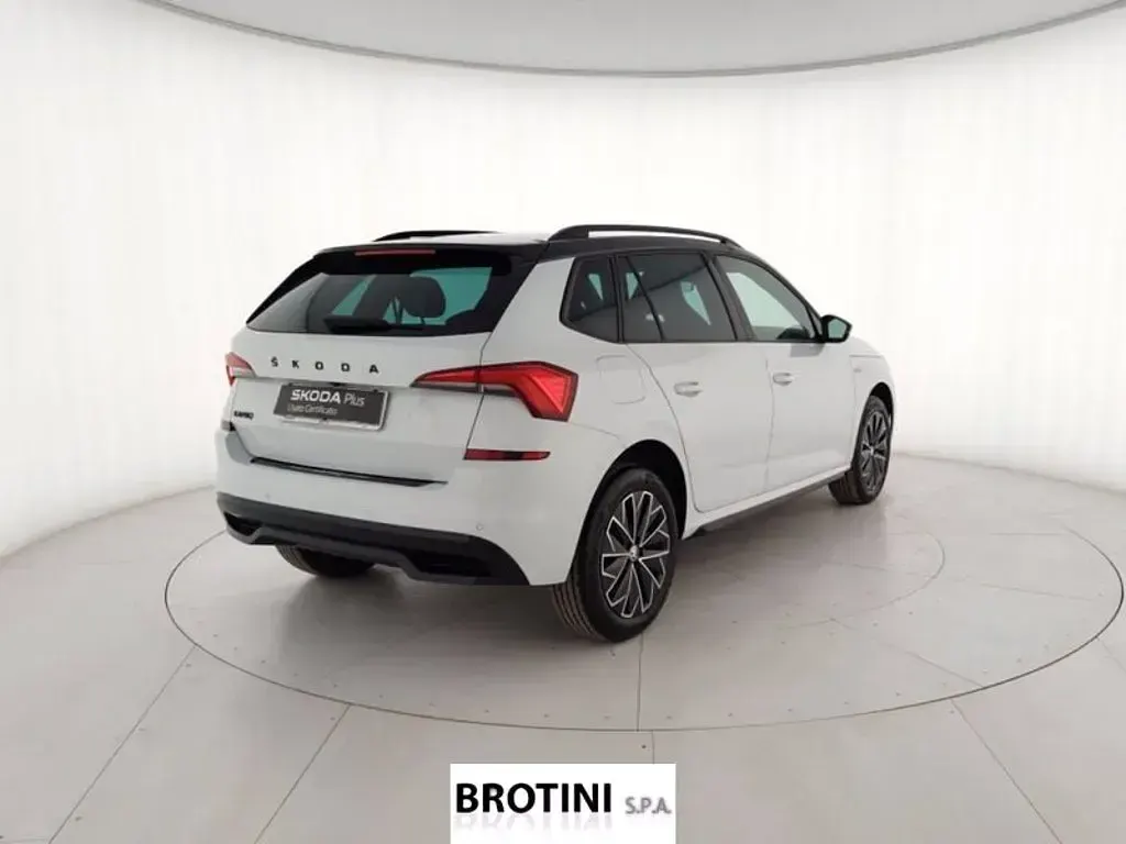 Usata Skoda Kamiq Monte Carlo 110 CV (80 kW) 2023 Bianco metallizzato SUV