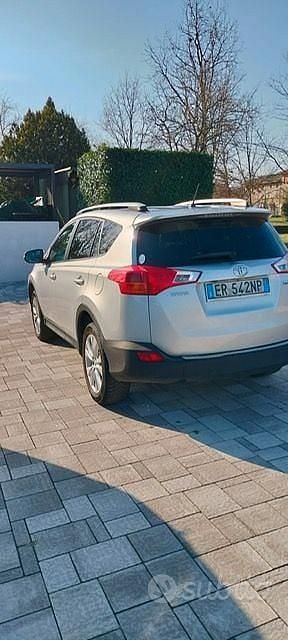 Usata Toyota RAV4 136 CV (100 kW) 2013 Grigio SUV