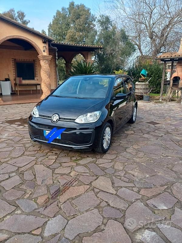 Usata VW up! 2021 Utilitaria