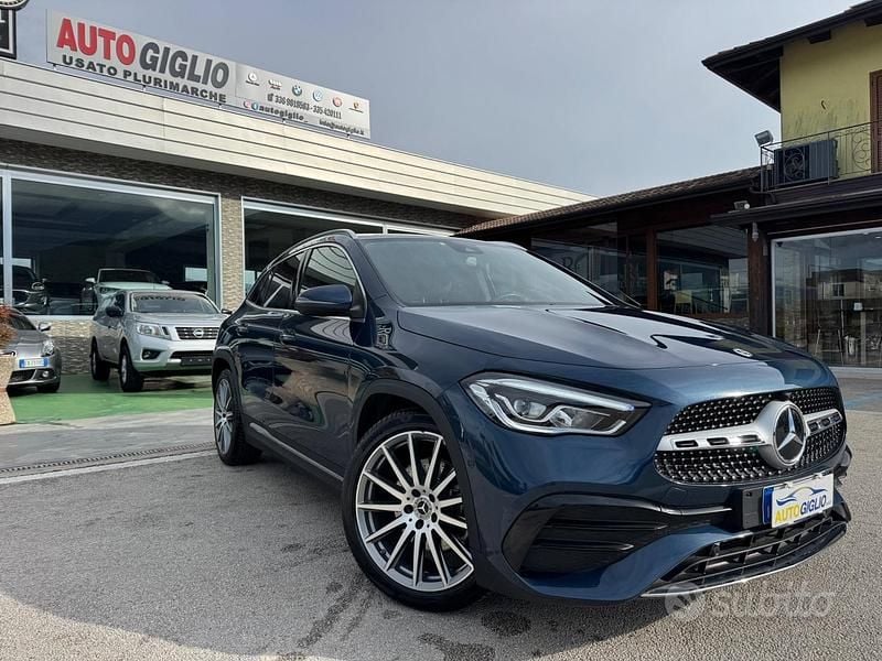 Usata Mercedes GLA200 Premium 150 CV (110 kW) 2022 Blu SUV