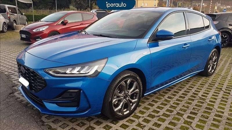 Blu Usata 2022 Ford Focus ST-Line Berlina | 16.500 € (Buon prezzo) - Immagine 1/4