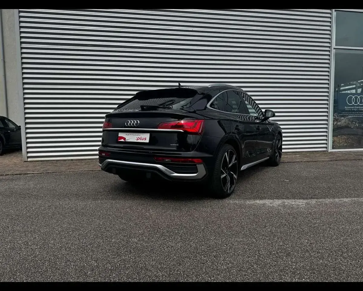 Usata Audi Q5 Sportback S-line plus 265 CV (194 kW) 2021 Argento SUV
