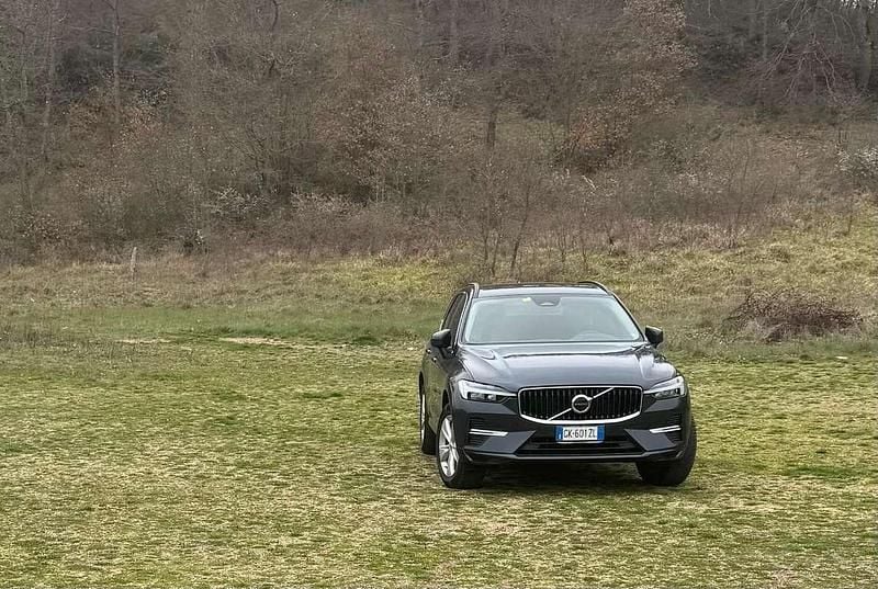 Usata 2022 Volvo XC60 Core SUV | 32.500 € (Super prezzo) - Immagine 1/4