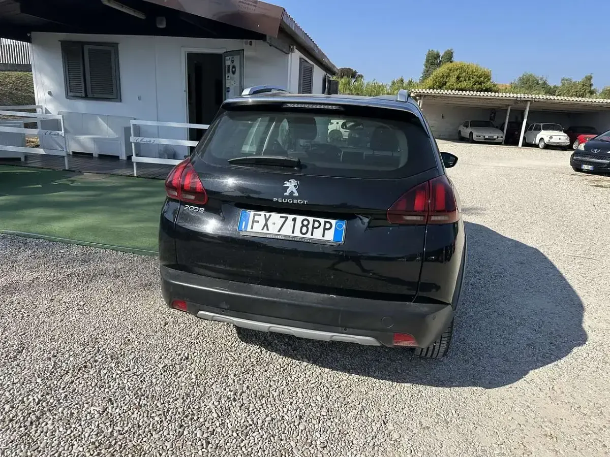 Usata Peugeot 2008 Allure 131 CV (96 kW) 2019 Other SUV