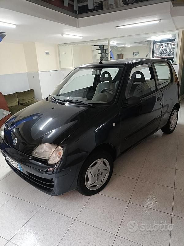 Usata Fiat 600 Active 54 CV (39 kW) 2005 Nero Utilitaria