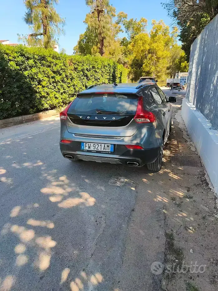 Usata Volvo V40 CC 115 CV (84 kW) 2015 Grigio Station wagon