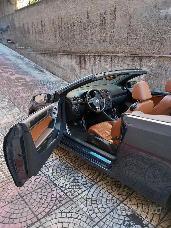 Usata VW Golf Cabriolet 2012 Blu Cabrio