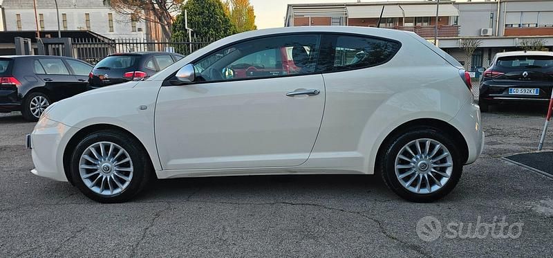 Begagnad Alfa Romeo MiTo Super 78 HK (57 kW) 2017 Vit Halvkombi