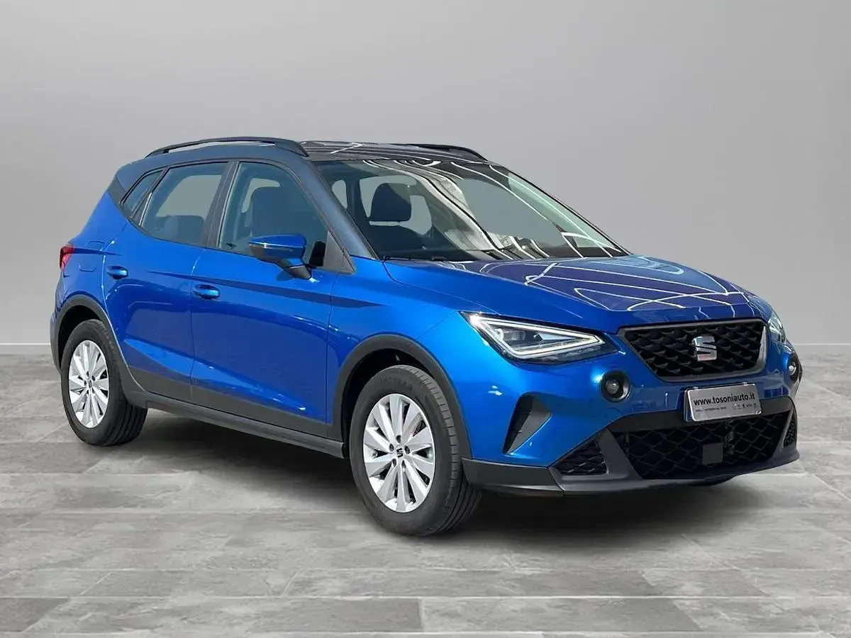 Usata Seat Arona Style 110 CV (80 kW) 2023 Blu SUV