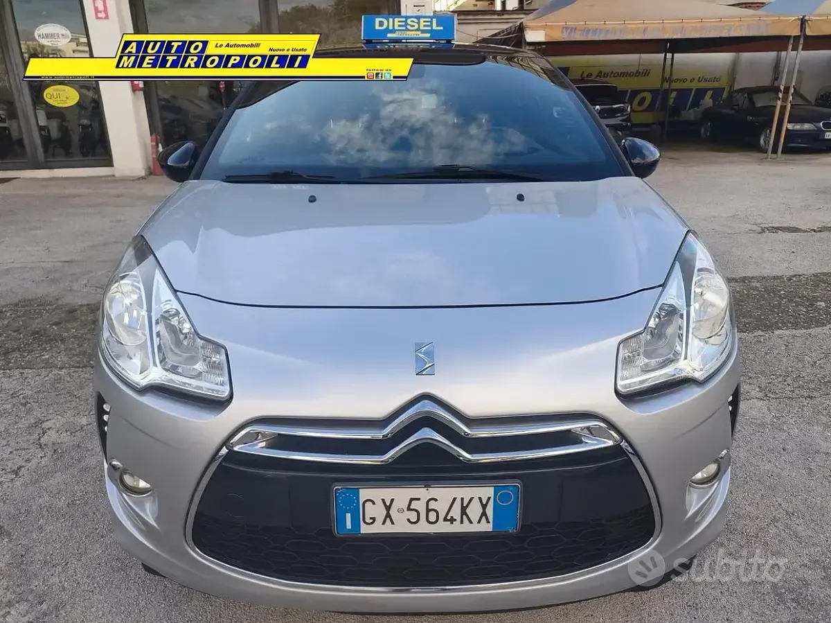 Usata DS Automobiles DS3 So Chic 68 CV (50 kW) 2014 Grigio Coupé