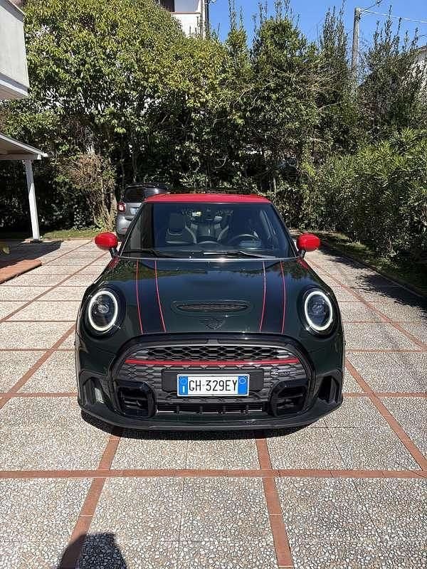Usata Mini John Cooper Works 231 CV (169 kW) 2021 Verde Utilitaria