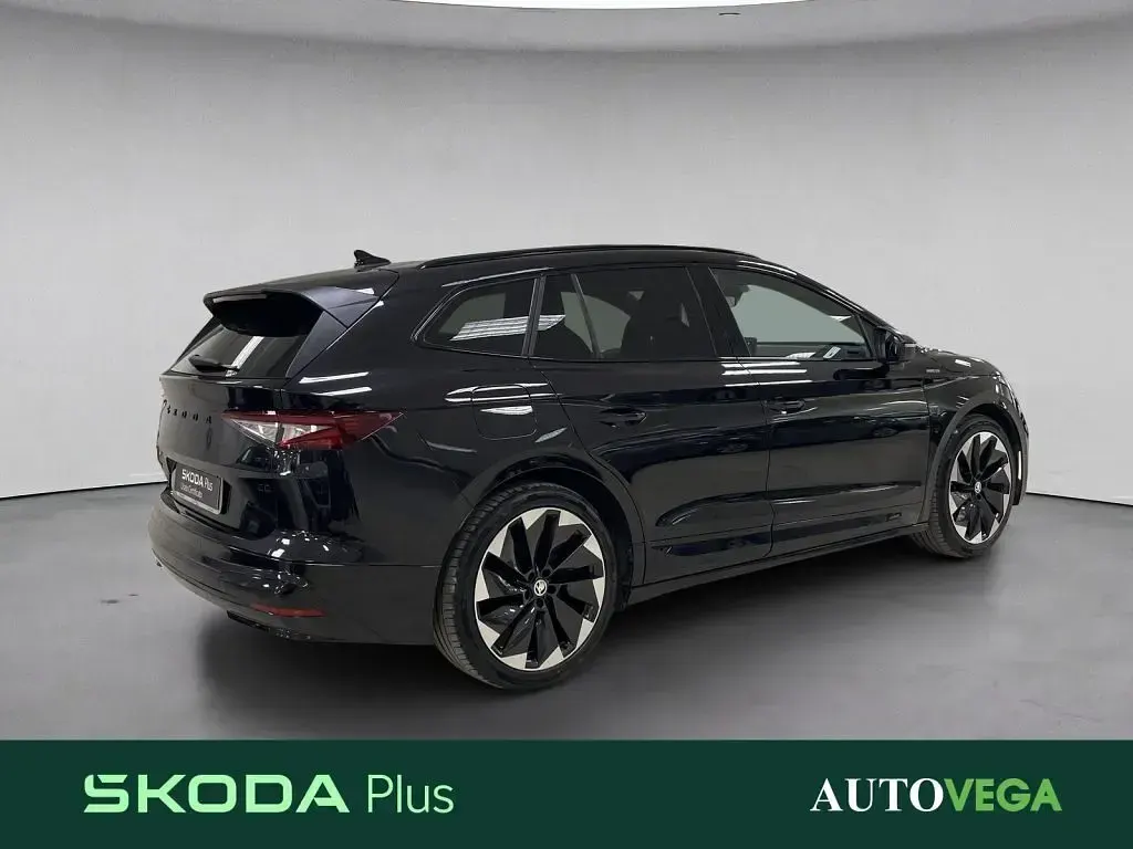 Usata Skoda Enyaq iV SportLine 69 kW (95 CV) 2023 Nero / pastello SUV