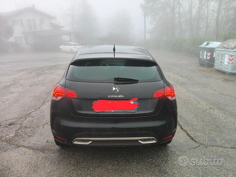 Usata DS Automobiles DS4 Business 120 CV (88 kW) 2015 Nero Berlina