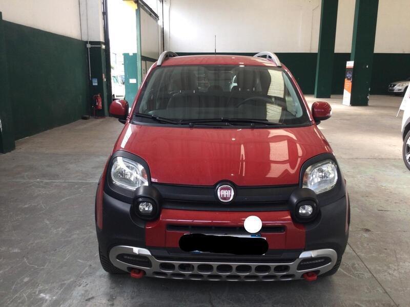 Usato 2016 Fiat Panda Cross 1.2 Diesel 95 CV (15.500 €)