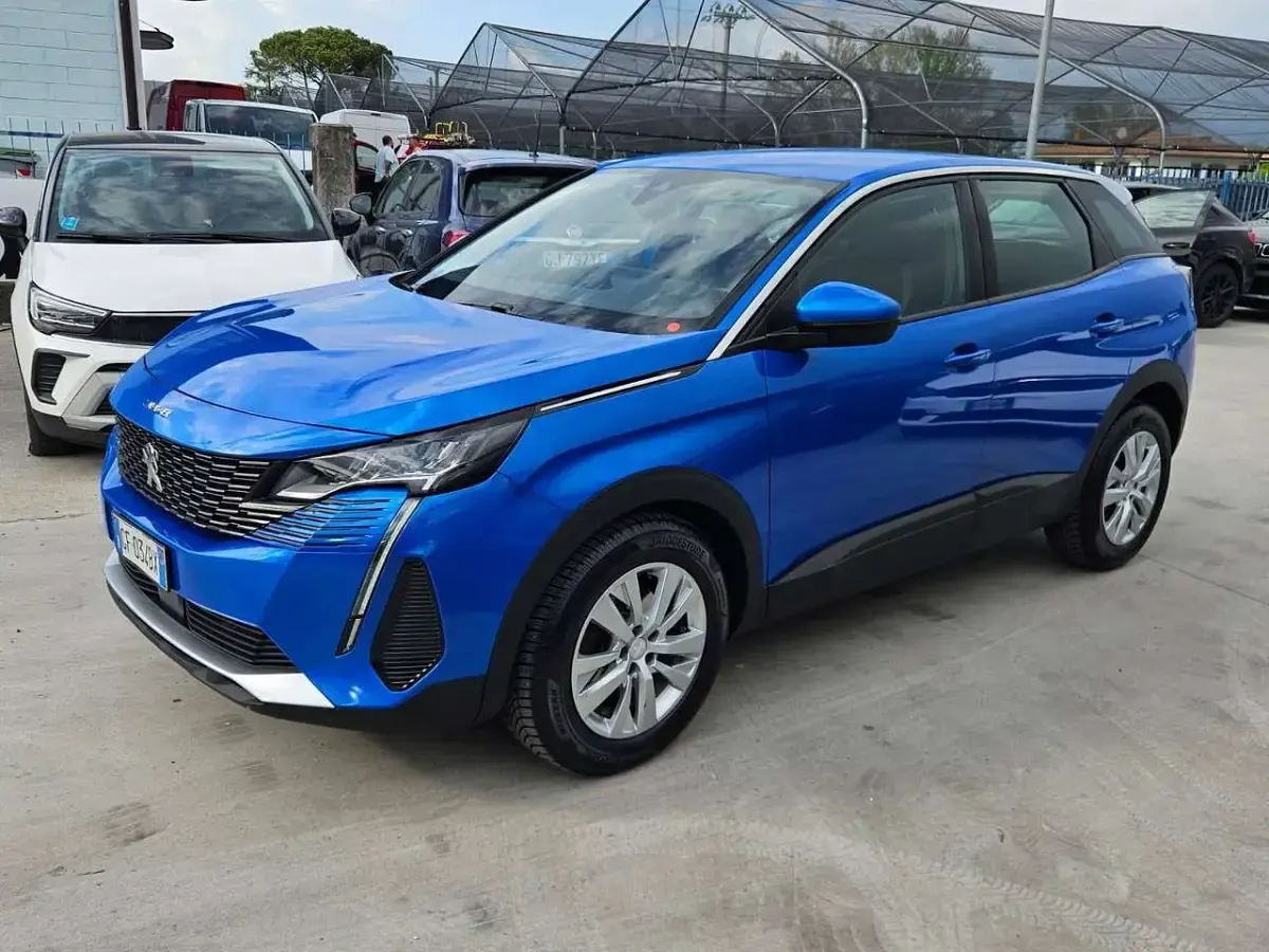 Usata Peugeot 3008 Business-Line 131 CV (96 kW) 2021 Blu/azzurro SUV