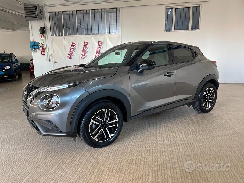Usata Nissan Juke N-Connecta 114 CV (83 kW) 2025 Grigio SUV
