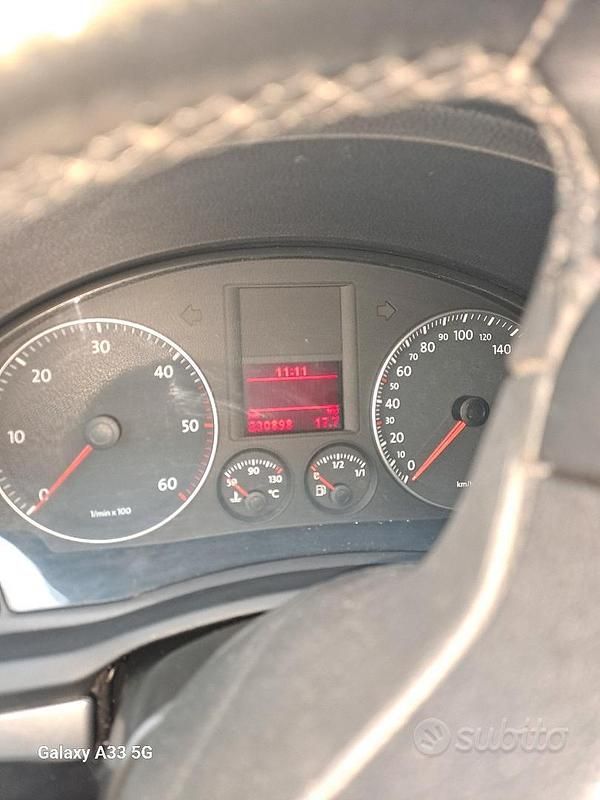 Usata VW Golf IV 101 CV (74 kW) 2006 Berlina