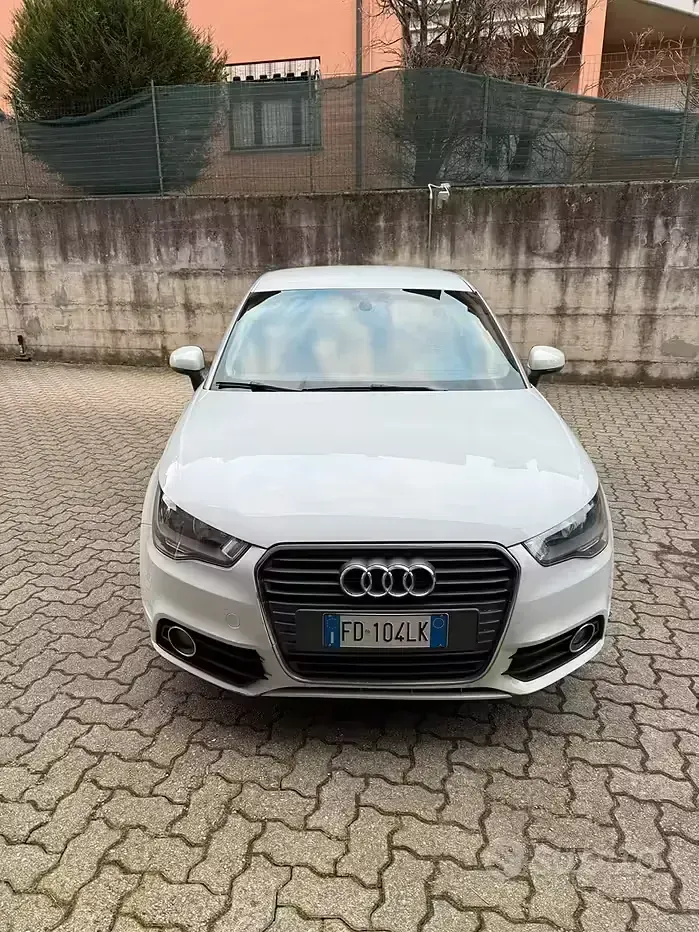 Usata Audi A1 86 CV (63 kW) 2014 Bianco Utilitaria