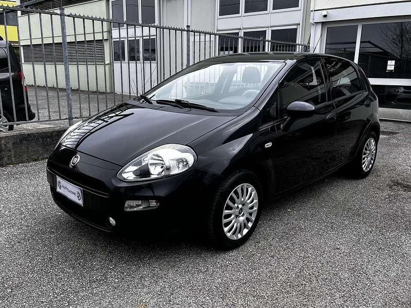 Usata Fiat Punto Easy 75 CV (55 kW) 2015 Blu/azzurro Utilitaria