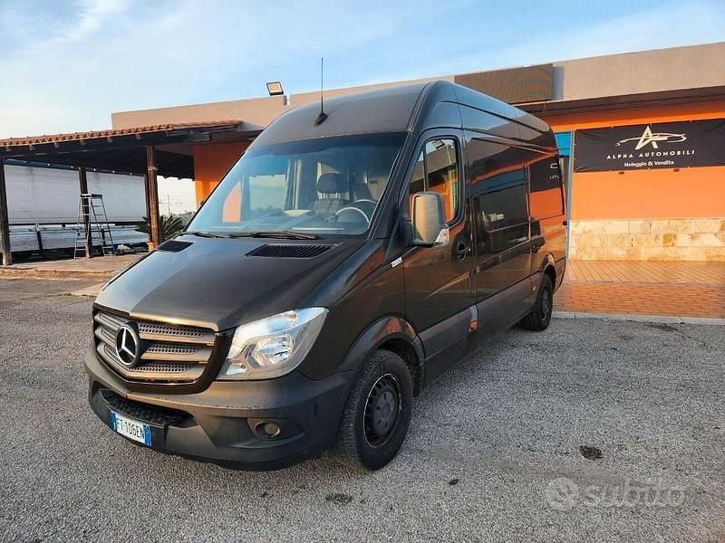Marrone Usata 2018 Mercedes Sprinter Executive Furgone | 10.500 € (Ottimo prezzo) - Immagine 1/4