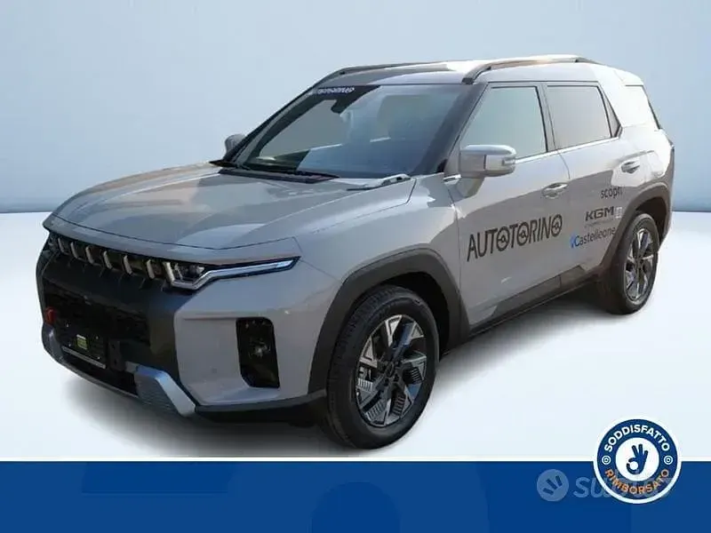 Nuova KGM Torres 204 CV (150 kW) 2026 Beige SUV