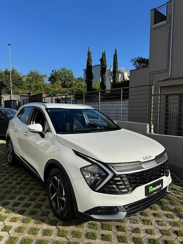 Usata Kia Sportage Style 150 CV (110 kW) 2022 Bianco SUV
