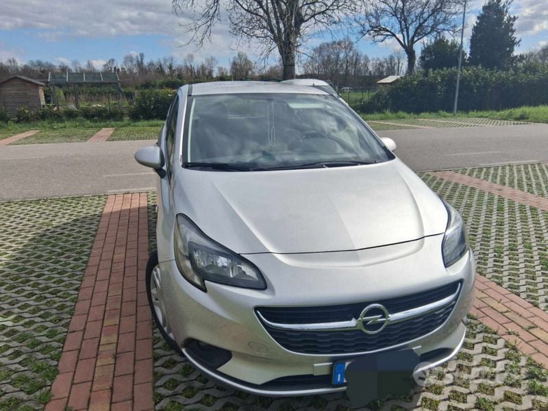 Usata Opel Corsa Enjoy 75 CV (55 kW) 2016 Grigio Berlina
