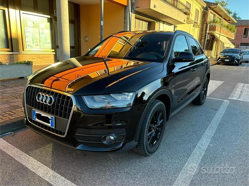 Usata Audi Q3 Business 140 CV (102 kW) 2014 Nero SUV